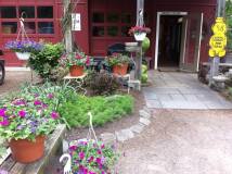 Shortt's Farm and Garden Farm Store